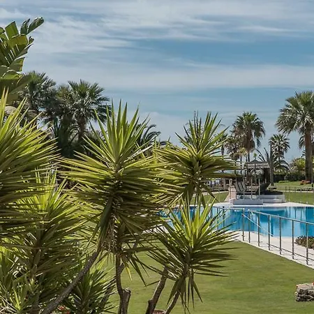 Apartment Front In Puerto Banus *