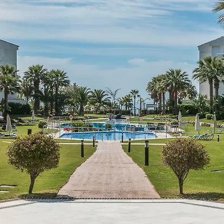 Front In Puerto Banus Apartman